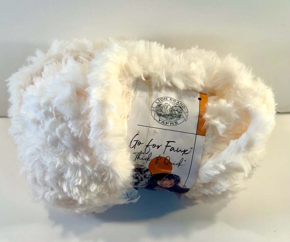 Lion Brand Go For Faux Thick & Quick Jumbo Yarn in Baked Alaska